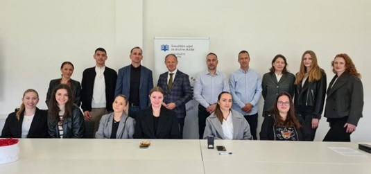 Future leaders in entrepreneurship emerging from the PlanStart project 